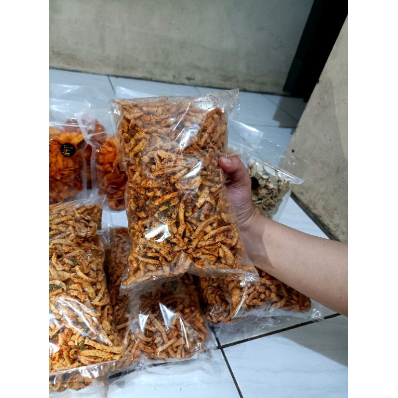 

basreng pedas daun jeruk