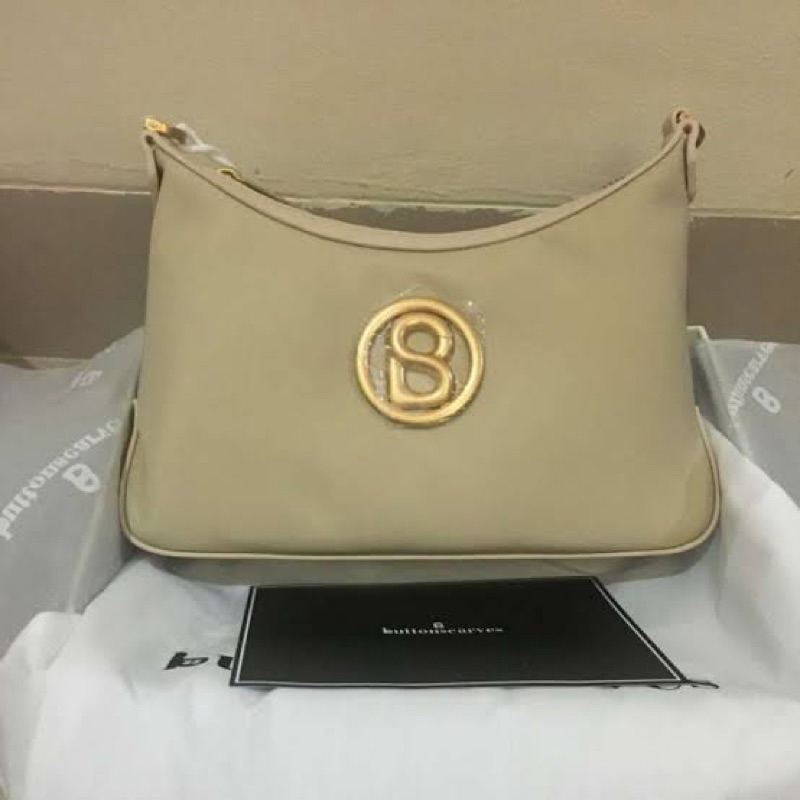 Luana Bag Buttonscarves Almond
