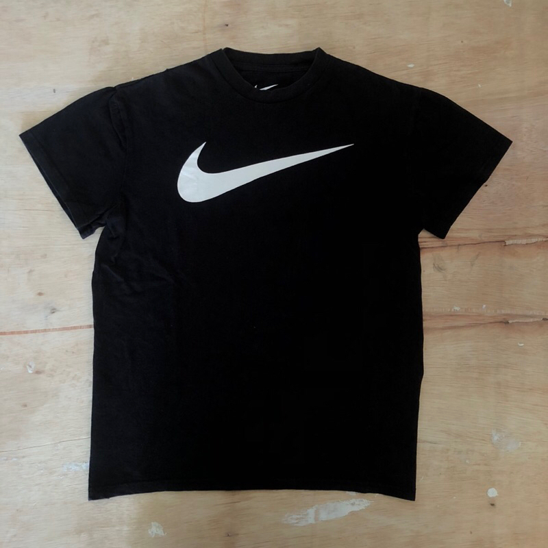 TSHIRT NIKE LOGO