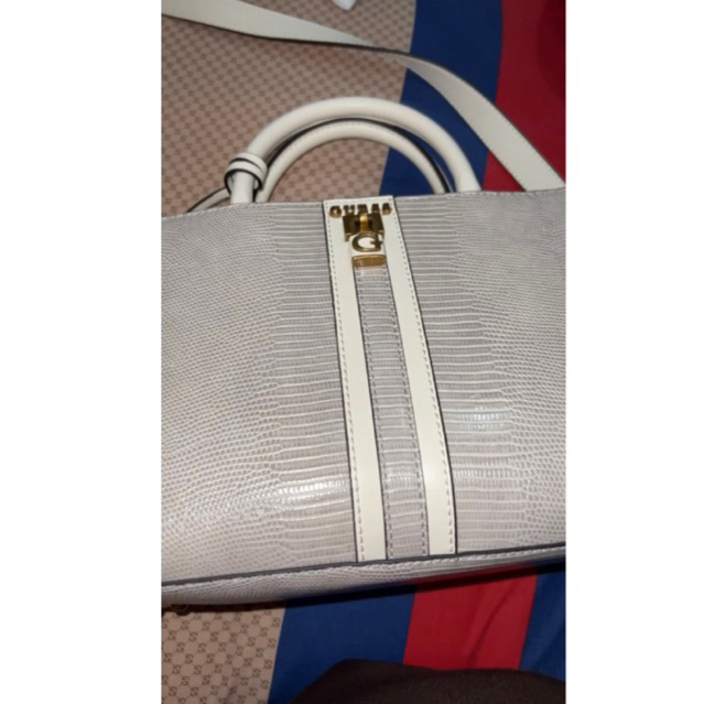 Tas guess selempang original store 100% (second)