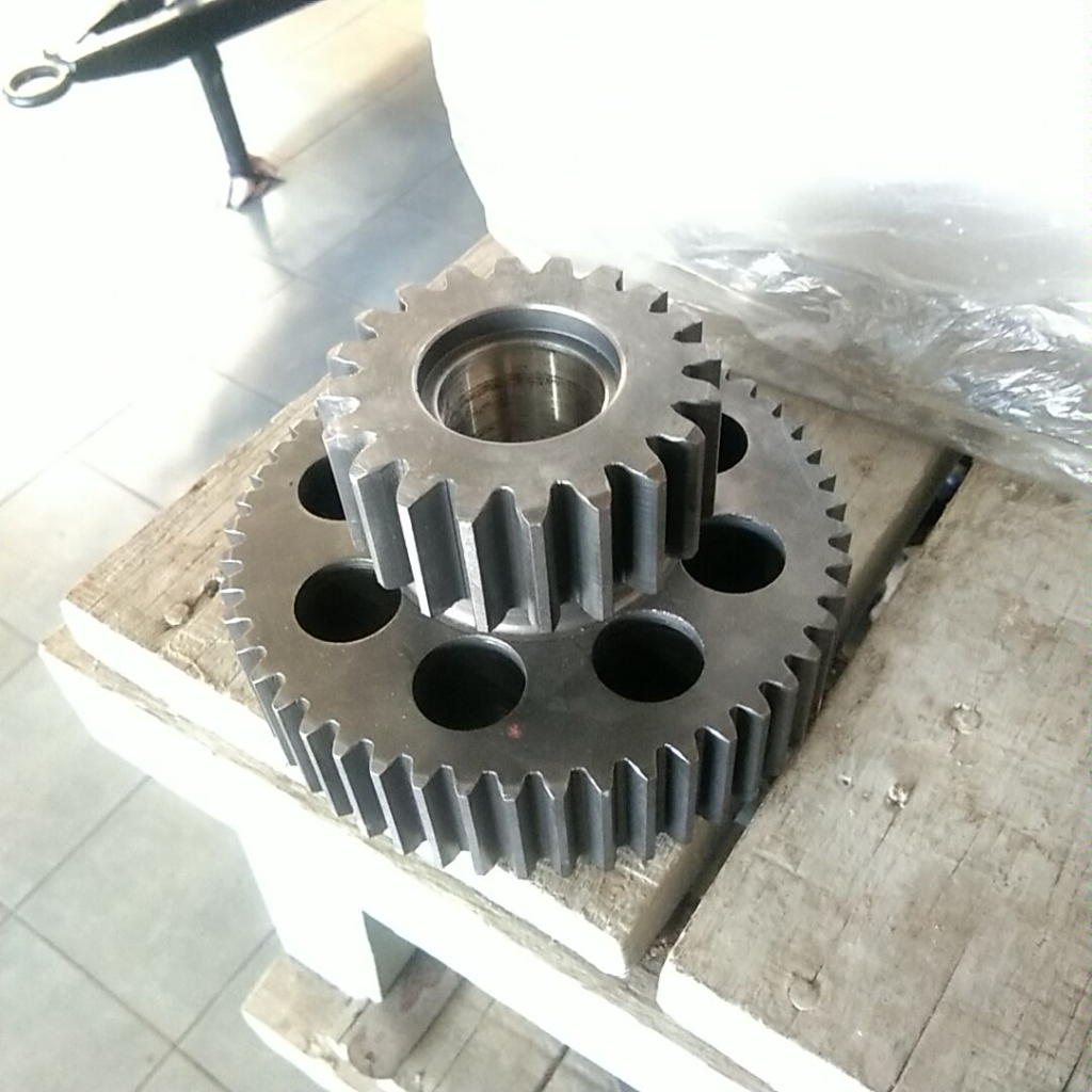 007820-20003 idle gear crd furukawa pcr 200 crawler rock drill bor