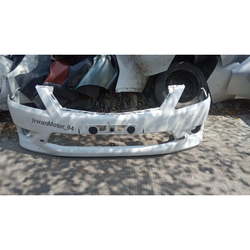 Bemper depan Toyota Innova 2012 2013 2014