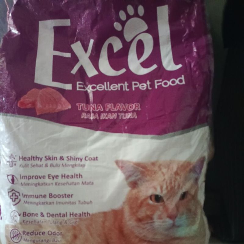 pakan Kucing Excel