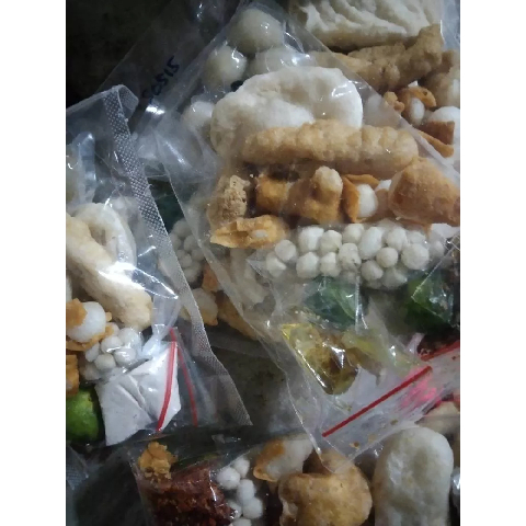 

SEBLAK KERING PEDAS