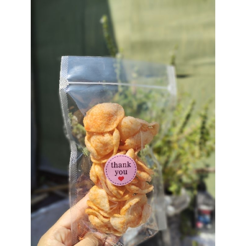 

Cemilan Krupuk unyil balado 70g