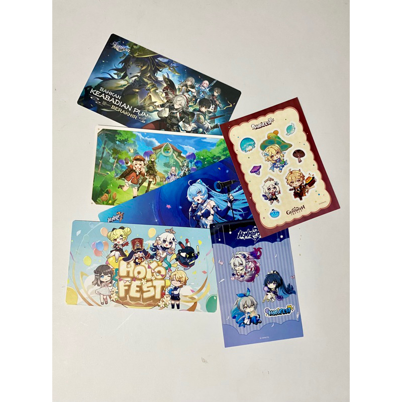 

Hoyofest Merchandise Freebies