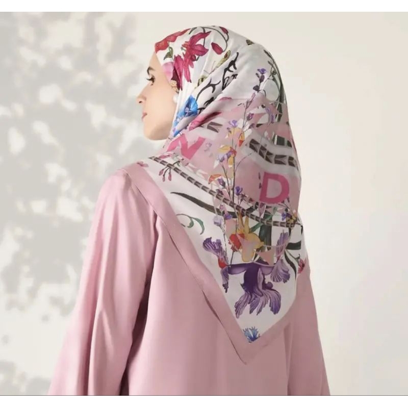 hijab mandjha ivan gunawan preloved