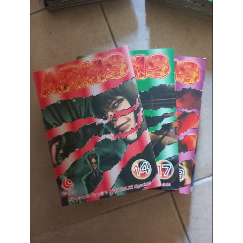 BUKU KOMIK ARMS PRELOVED BEKAS LEVEL COMIC RATING DEWASA ELEX MEDIA KOMPUTINDO BOOK