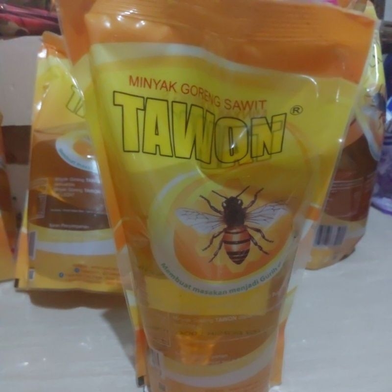 

minyak goreng tawon 900ml