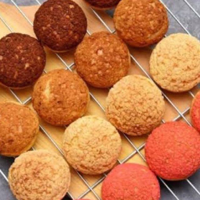 

Cream Puff / Choux Au Craquelin (PO H-1 instant courier only)