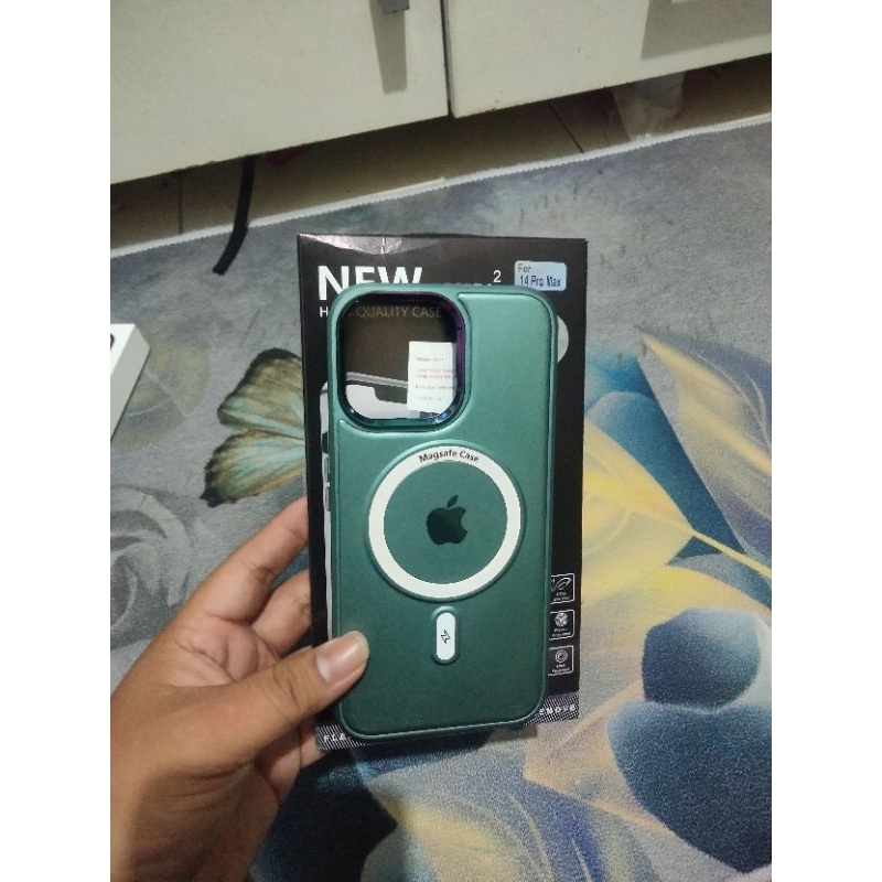 MagSafe Case iPhone 14 Pro Max Second