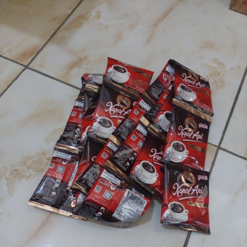 

kopi kapal api mix 2rtg