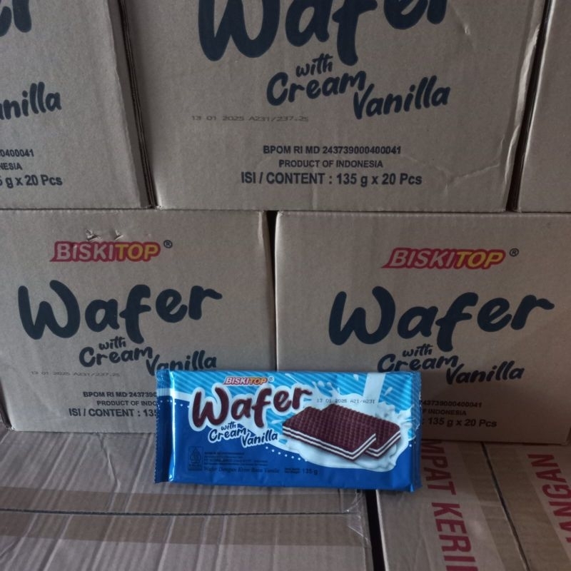 

Biskitop wafer cream vanila 135 gram 1 dus isi 20 pcs