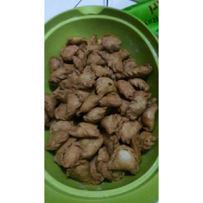 

pastel mini mah icoh isi abon rasanya renyah mpuk dan gurih