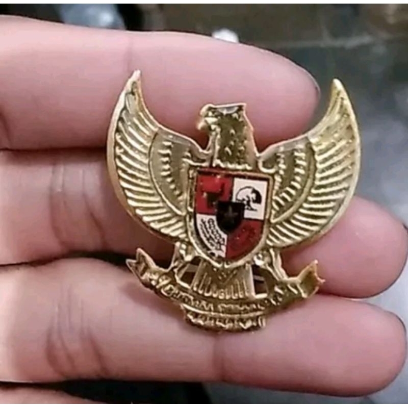 PIN GARUDA 2,5 CM