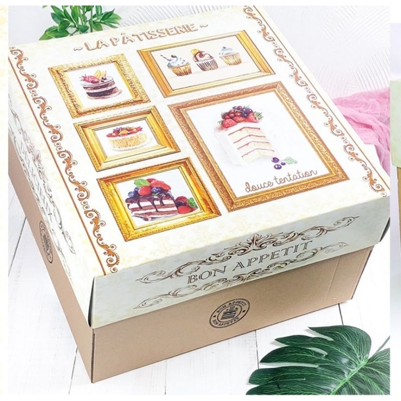 

Dus Kue 30 x 30 x 18 Cake Box LAMINATING INSIDE Bon Appetit Kotak Packaging