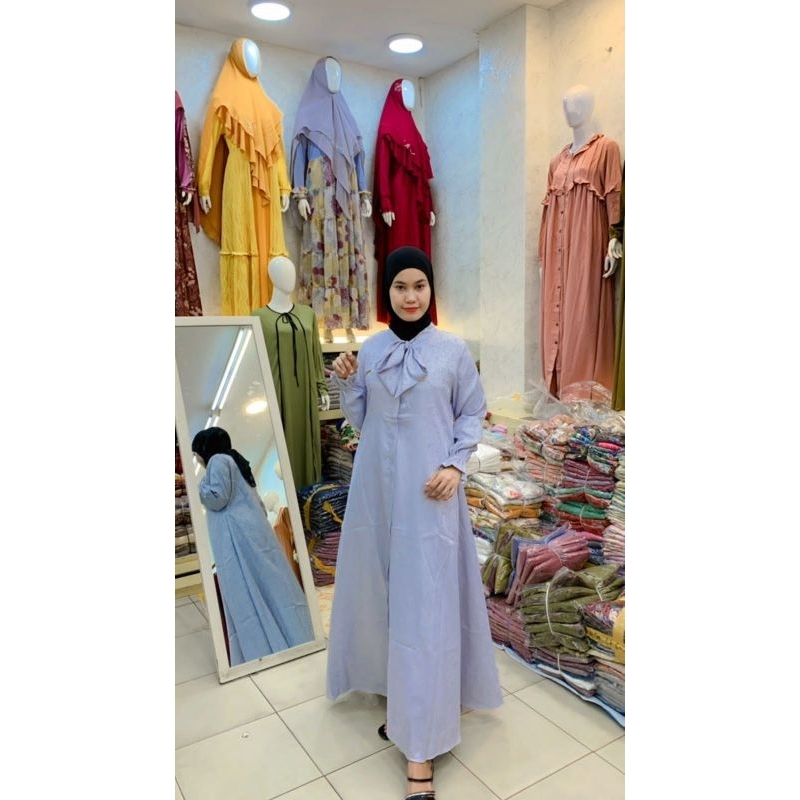 ANNISA SYARI
