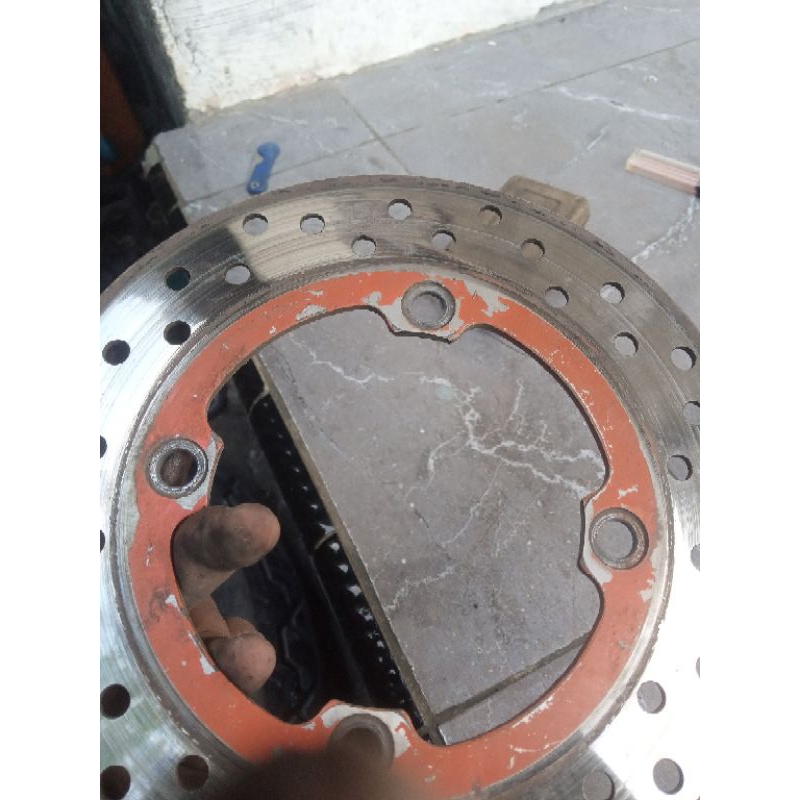 cakram belakang Tiger Revo original