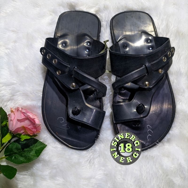 sandal karet super ban