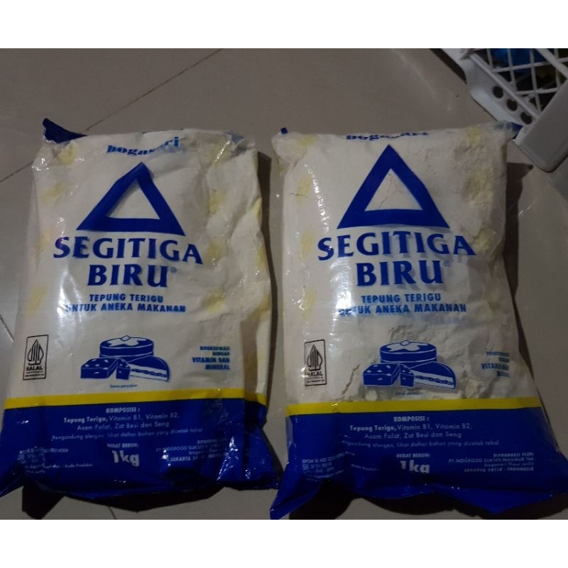 

SEGITIGA BIRU TEPUNG 1KG