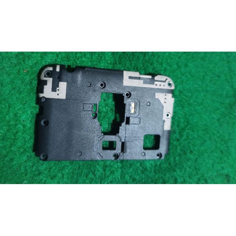 TUTUP MESIN POCO F1 PENGUAT SINYAL DAN GPS ORIGINAL COPOTAN NORMAL TESTED