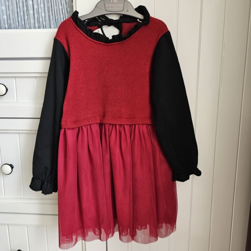 Baju merah Gaun anak umur 3-6tahun Preloved seperti baru