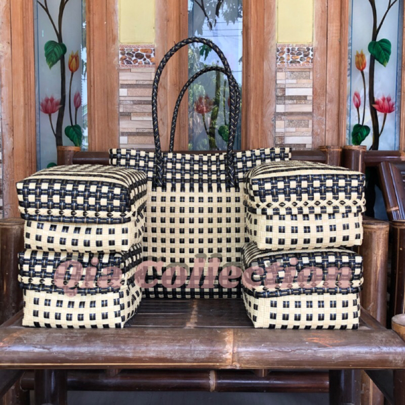 Tas set keben 4 / set keben bali / canang sari / tas anyaman keben
