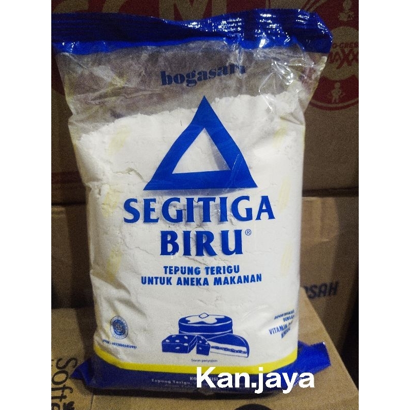 

Tepung Terigu Segitiga Biru Bogasari 1kg
