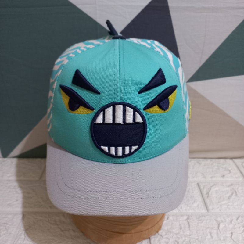 Topi Elstinko Maki Visor pendek second