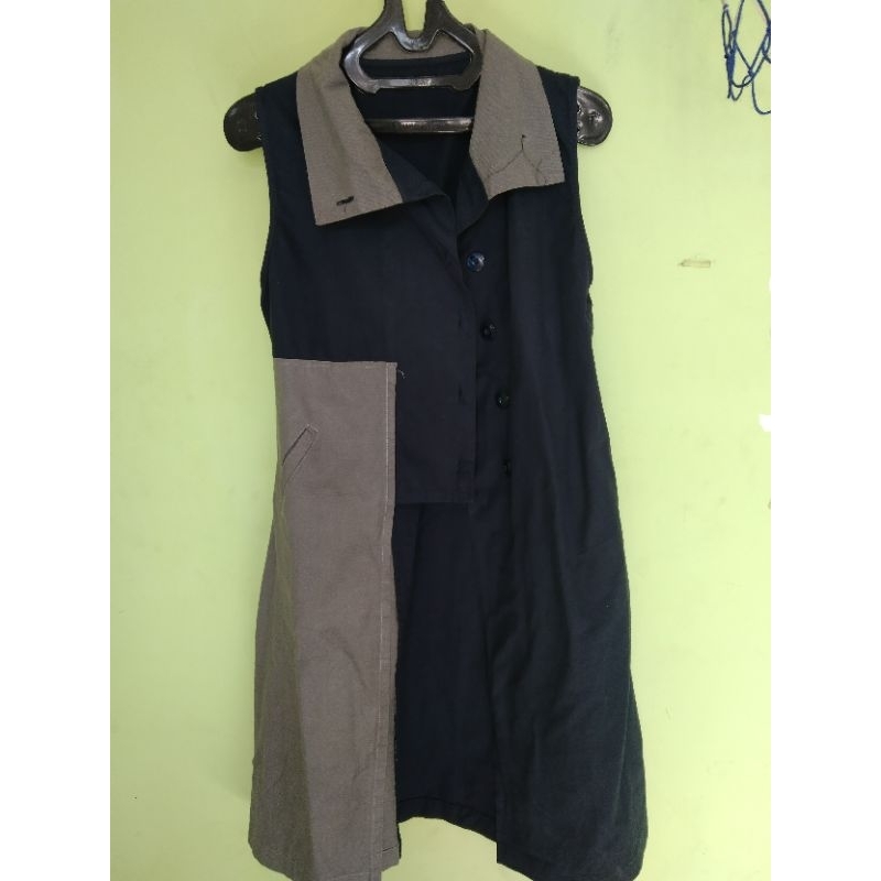 BAJU ATASAN WANITA /OUTER TANPA LENGAN