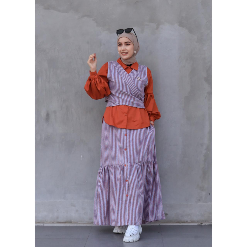 Mmaayra - Ayra Set - Oneset setelan inner rompi / vest rok wanita terbaru by mmaayra setelan kekinia