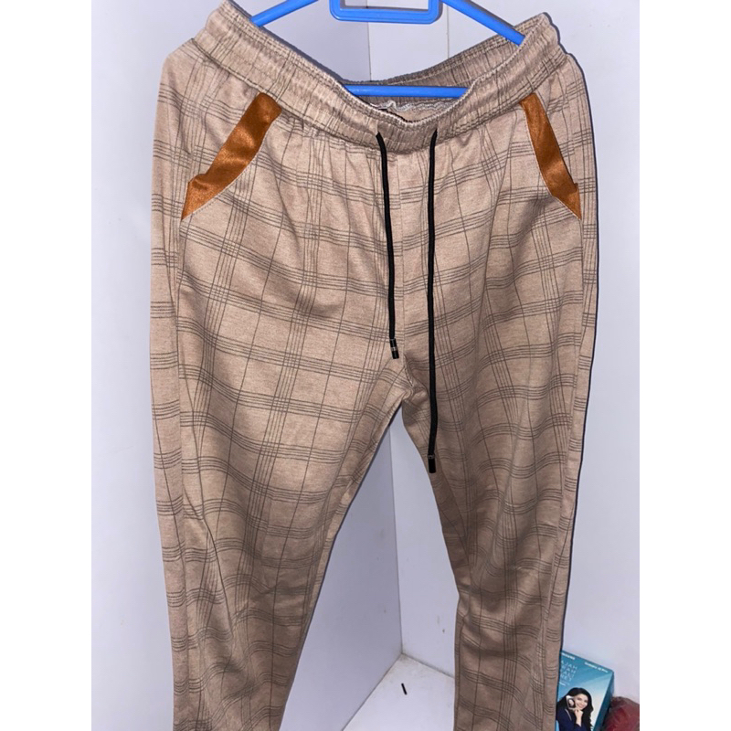 PRELOVED celana jogger