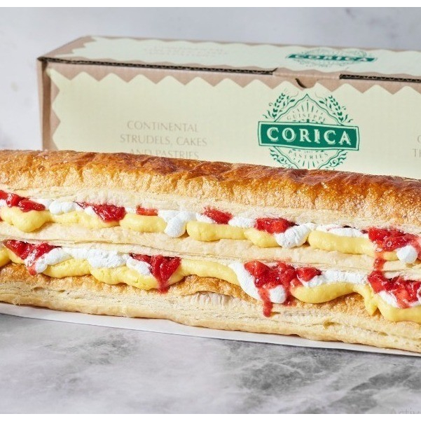 

Strawberry Strudel Small - Corica Pastries