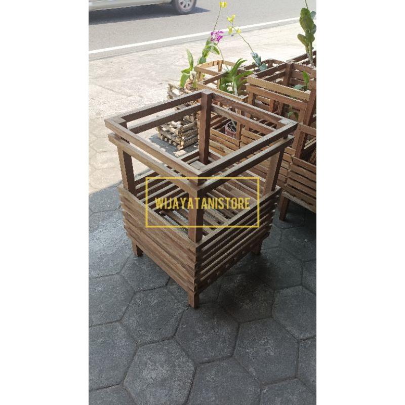 Pot Kayu Anggrek 40x40x70 | Rak Kayu Anggrek | Pot Anggrek Kayu Jati Oven