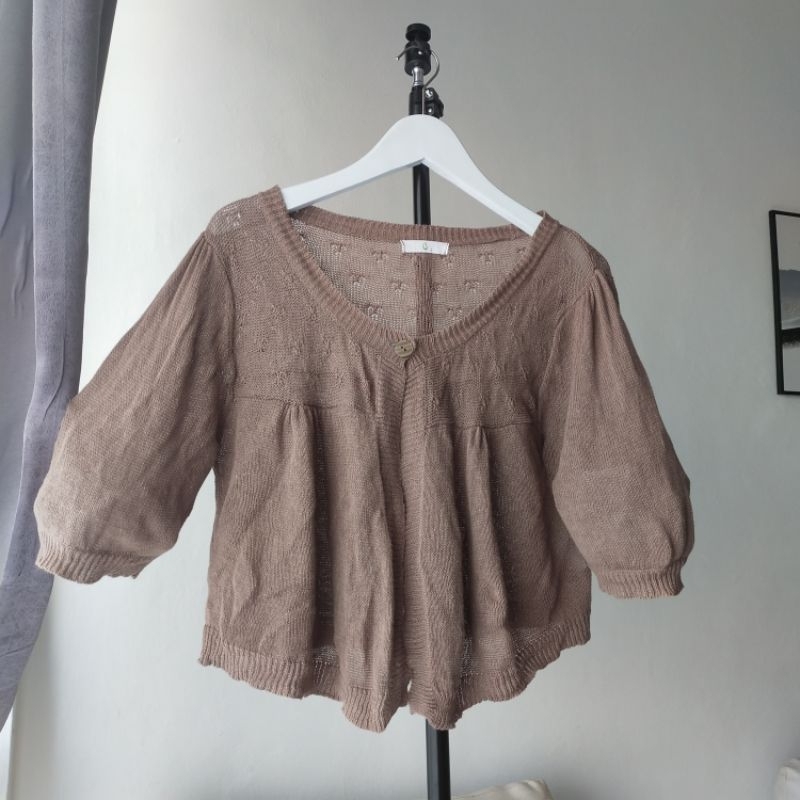 Cardigan Crop Rajut Lengan Balon