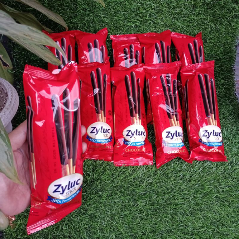 

ZYLUC STICK COKLAT ISI 10PCS