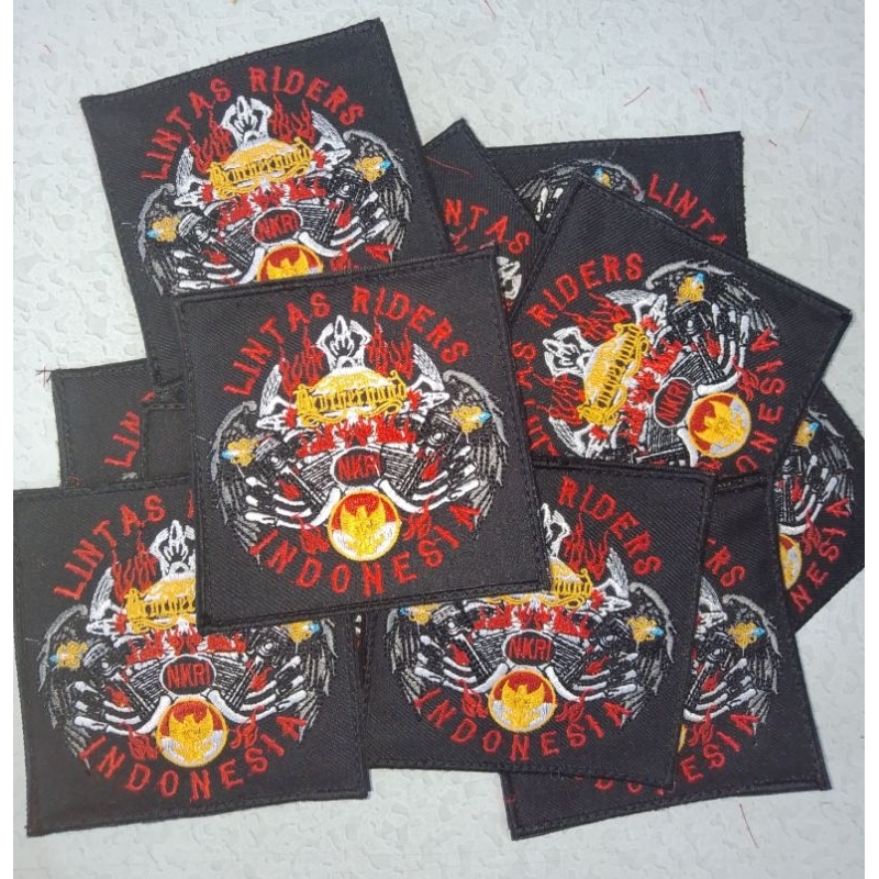 logo bordir custom+velcro(perekat)