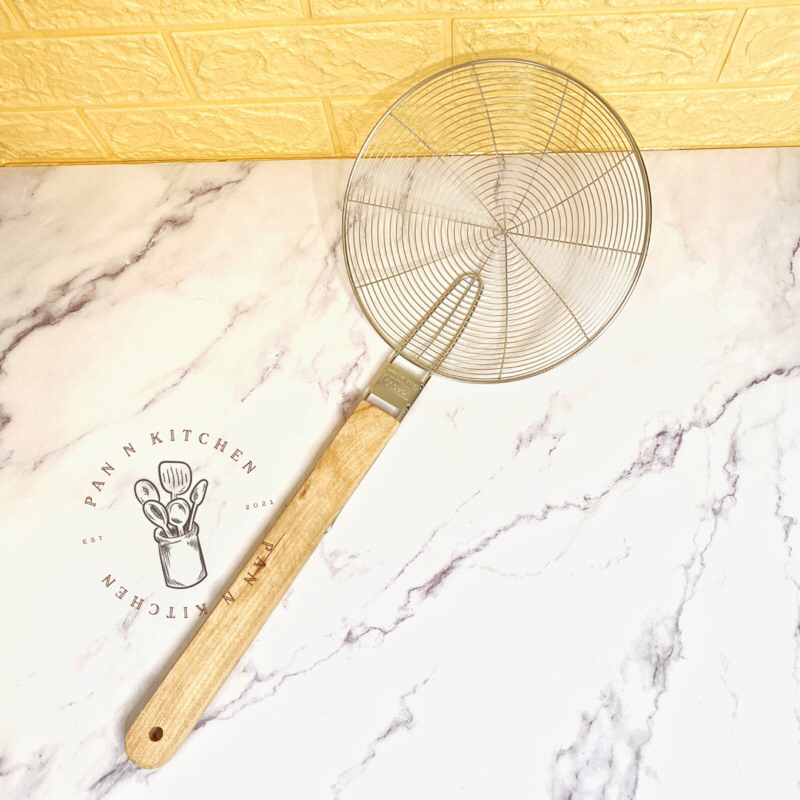 (24 cm) Saringan Gorengan Kayu/ Serok Penggorengan Tebal Kayu/ Saringan Ayam Goreng/ Serok Minyak