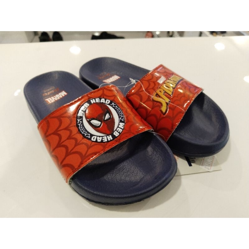 sandal slip on anak bata x marvel