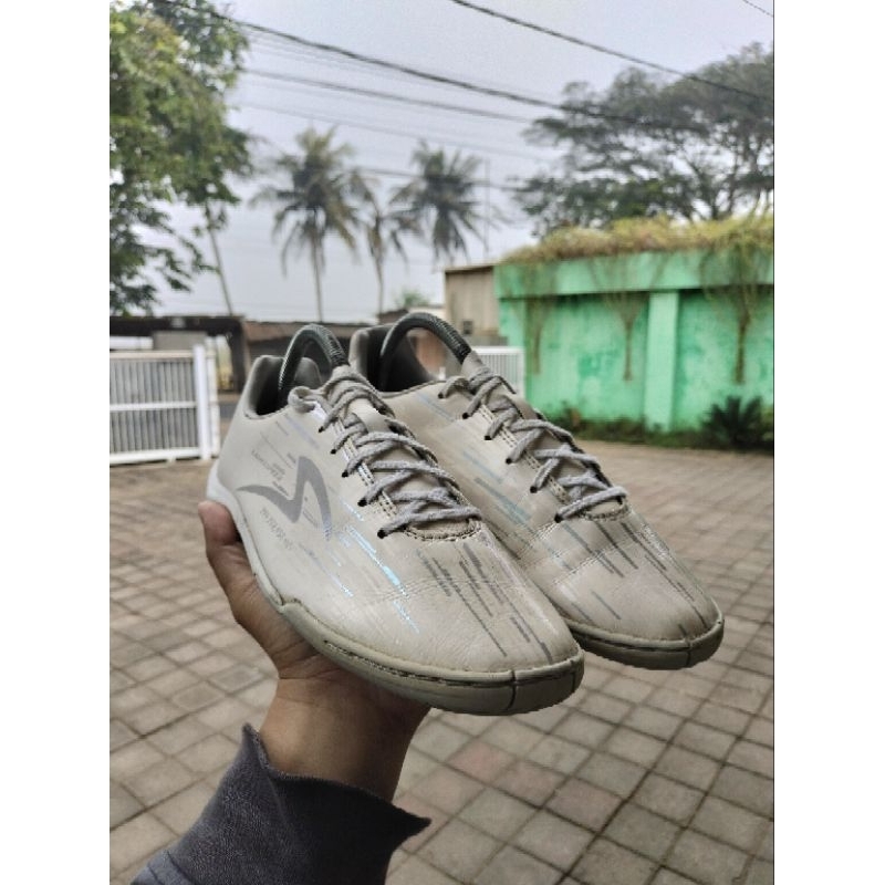 Specs Accelerator Lightspeed Reborn Illuminate IN