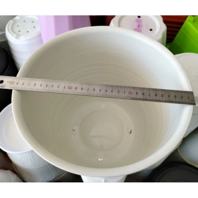 RK Pot Ruby Tawon 30, Pot Bunga Model Tawon, Diameter 30 cm