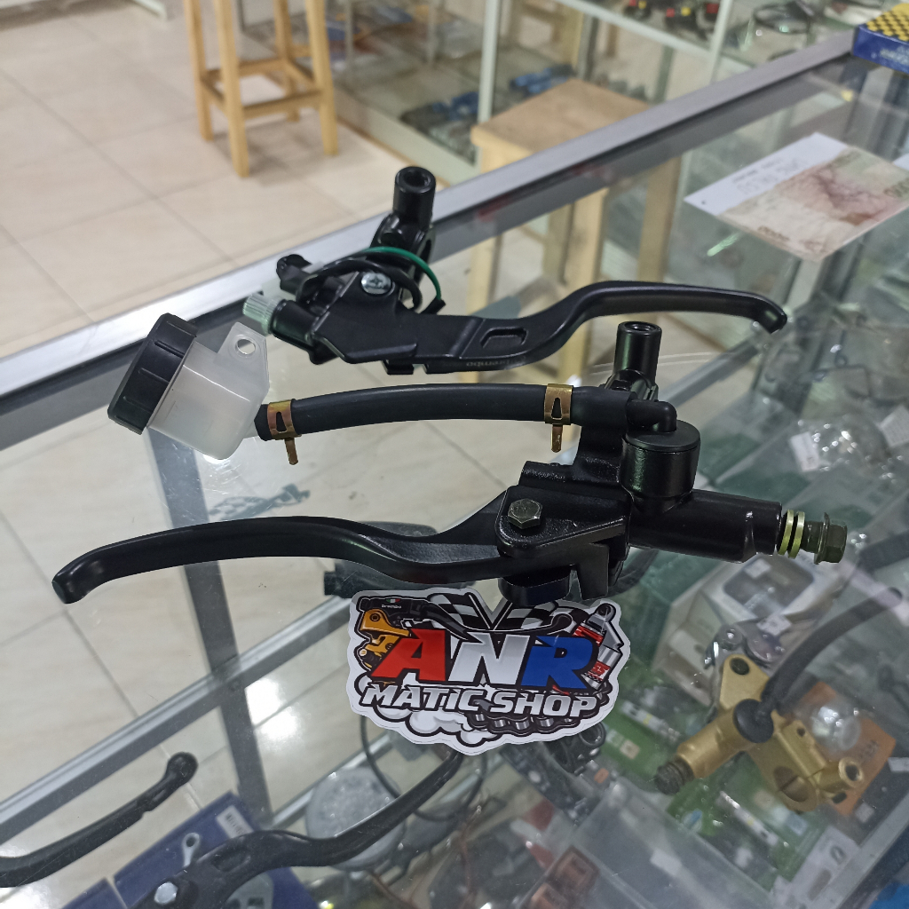 Master Rem Brembo Classic Set Kanan Kiri Rem Atau Kopling Plus Dudukan Spion Domino