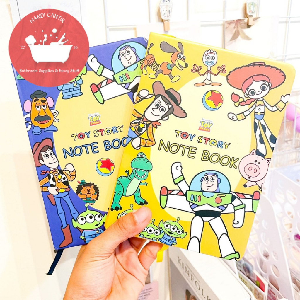 

BUKU HARDCOVER B5 TOY STORY FAMILY TERMURAH COD LUCU IMUT KADO UNIK ALAT-ALAT SEKOLAH AESTHETIC KOREA ORIGINAL