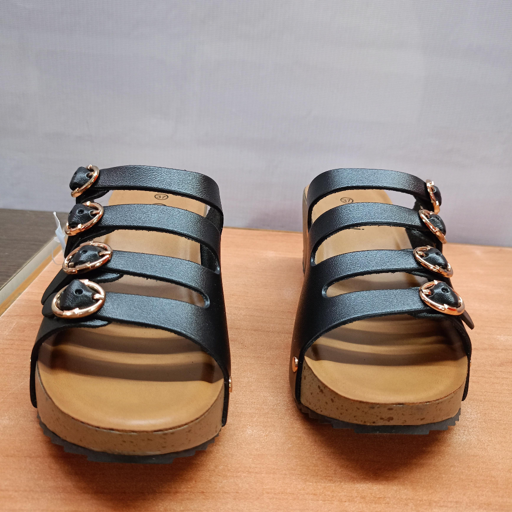 SANDAL WANITA CALBI DJ.1134.HITAM
