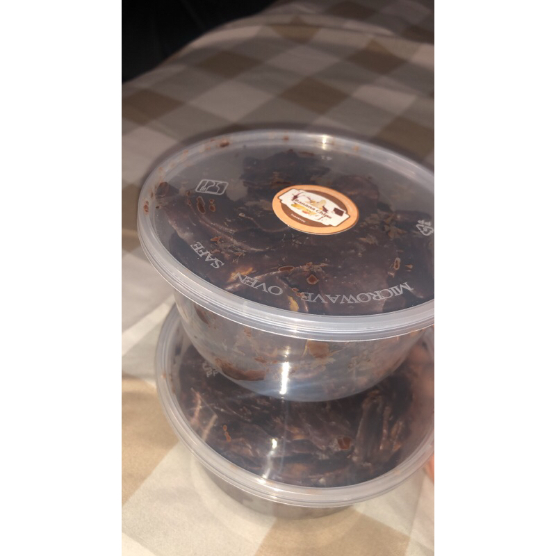

choco banana chips(400ml)