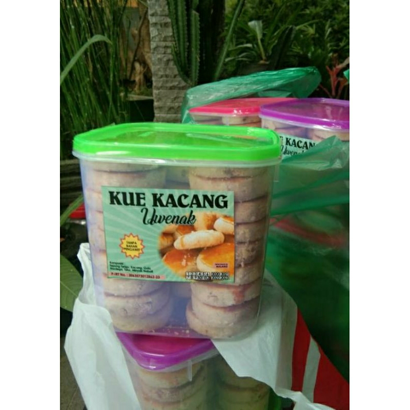 

KUE KACANG EMAK ENAK
