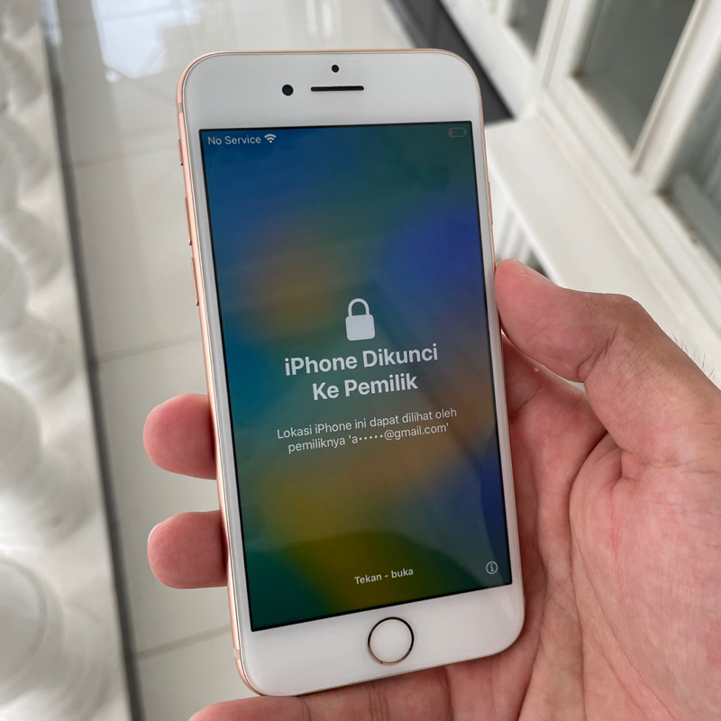 iphone 8 64gb inter lock icloud