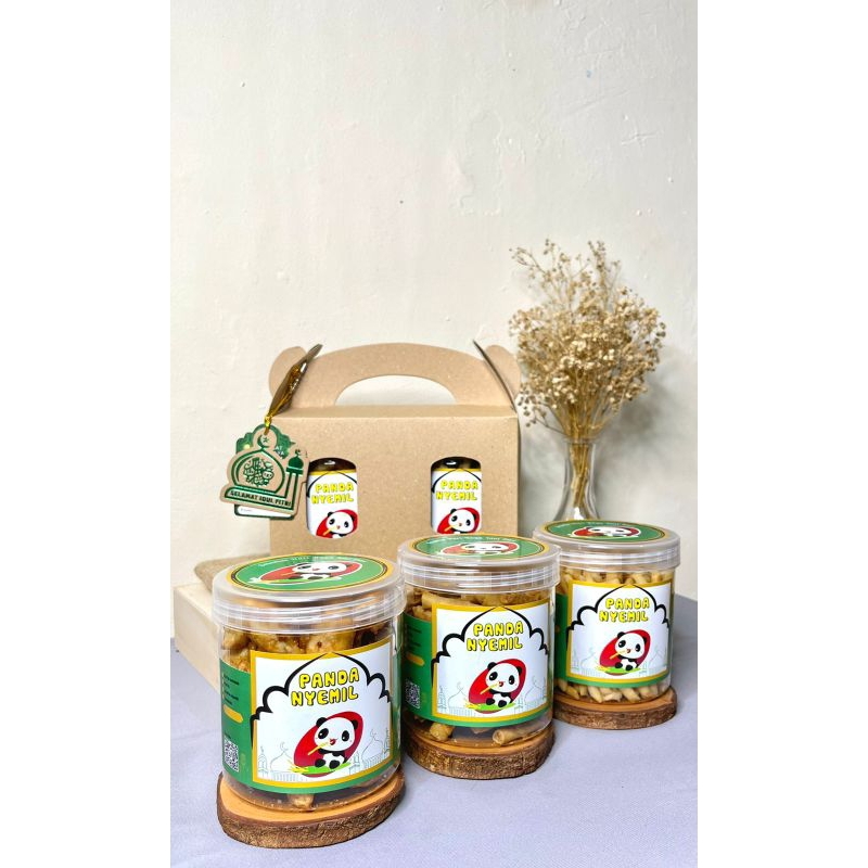 

HAMPERS EDISI IDUL FITRI DAN RAMADAN BOX ISI 2 TOPLES 600ML
