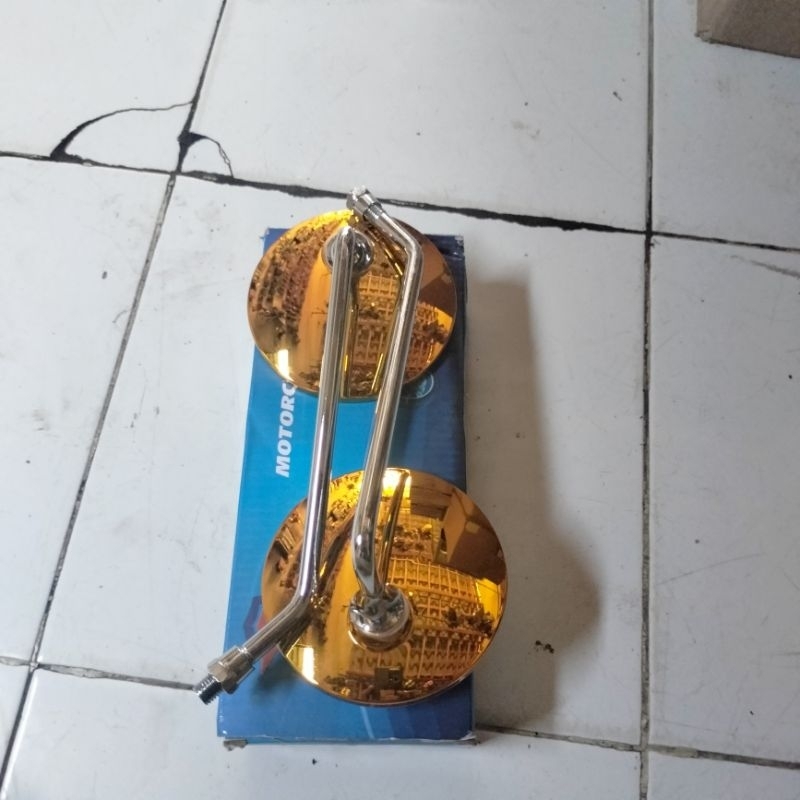 SPION VESPA PANJANG GOLD