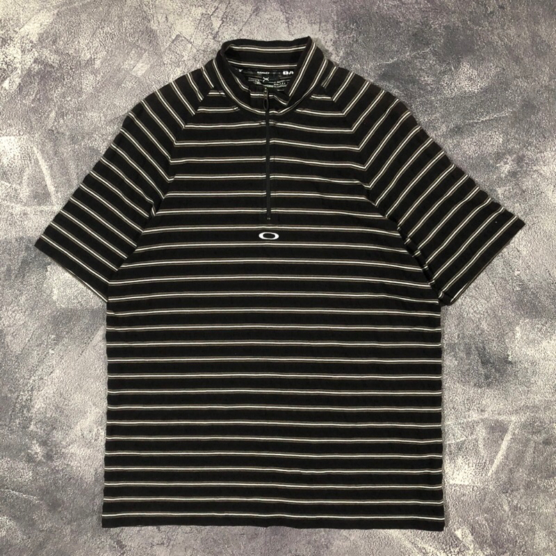 OAKLEY HALFZIP (kaos,vintage,casual,murah,sport,second,preloved)